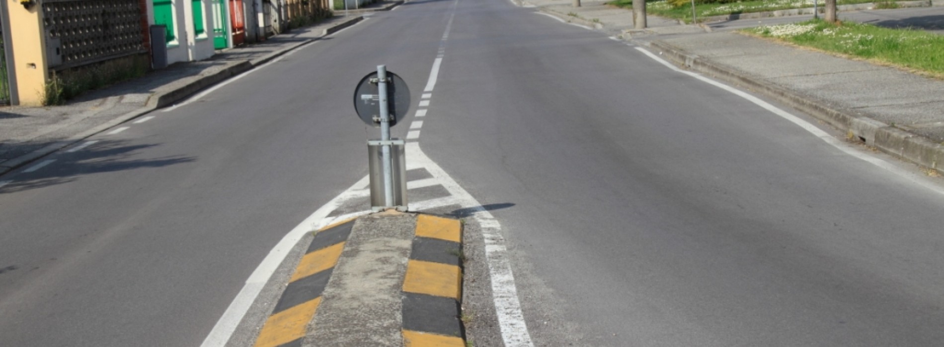 Asfaltature di strade e marciapiedi