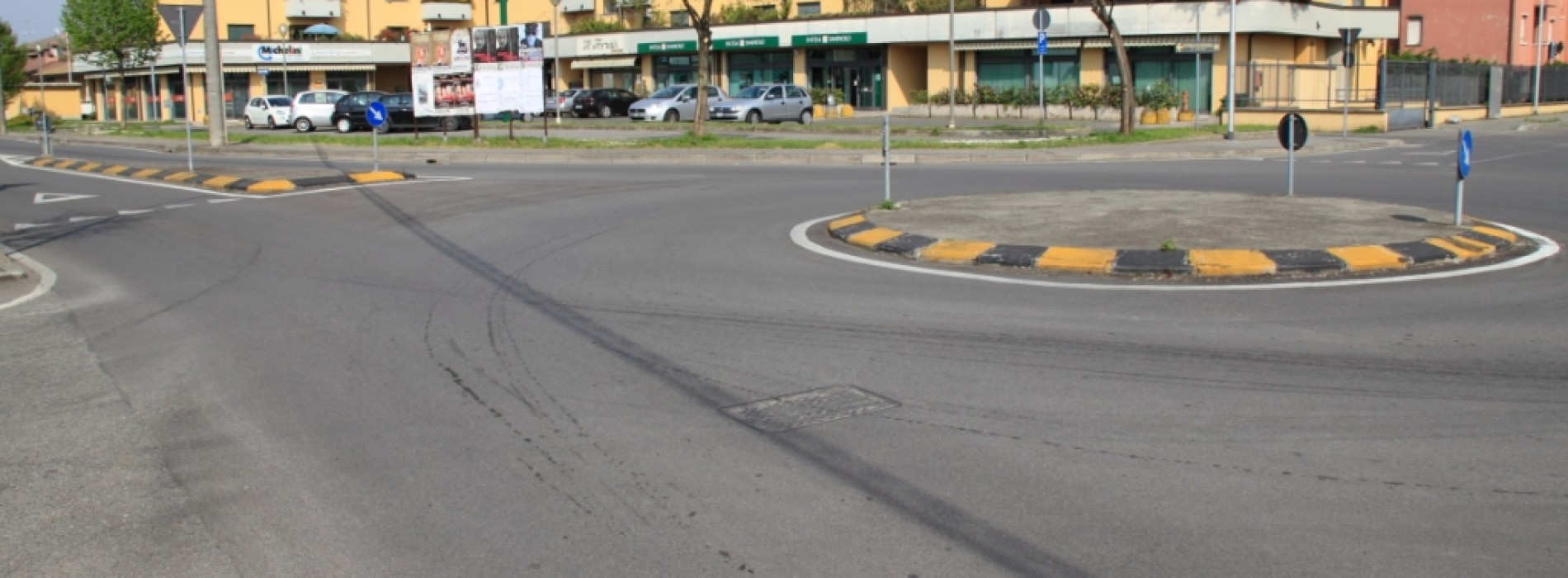 Asfaltature di strade e marciapiedi