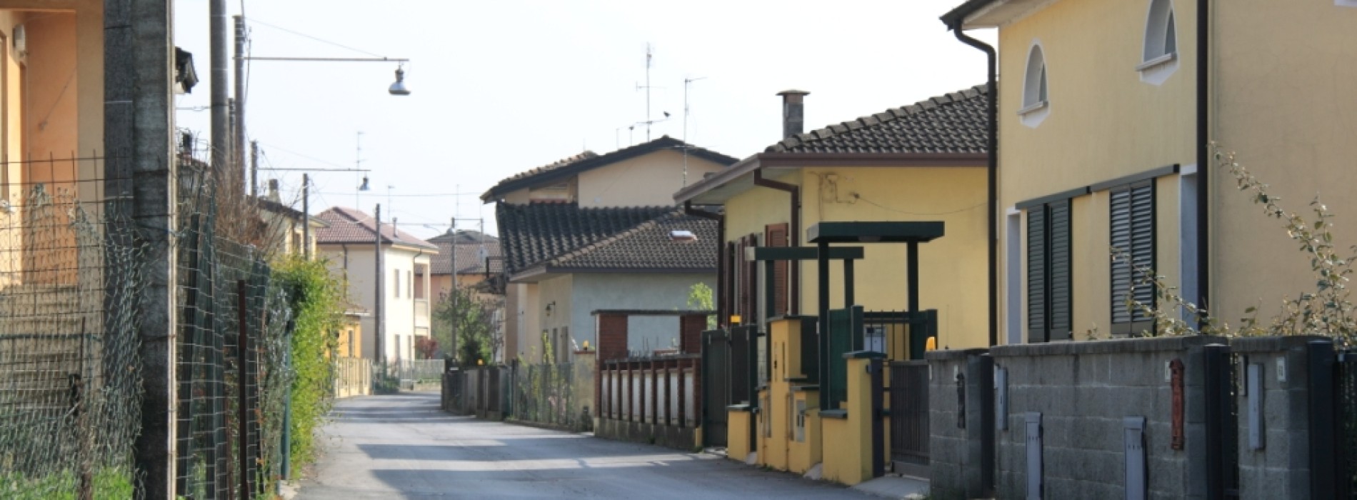 Asfaltature di strade e marciapiedi